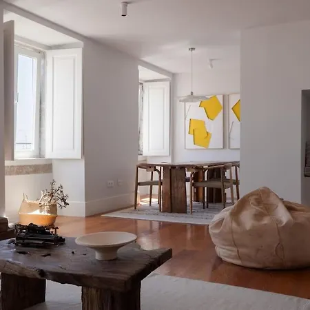 снеск Q,r-с0de First -,-3-bedroom With River View - Baixa *