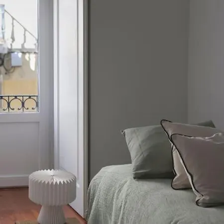 公寓 снеск Q,r-с0de First -,-3-bedroom With River View - Baixa