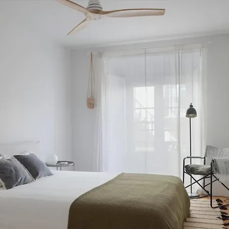 снеск Q,r-с0de First -,-3-bedroom With River View - Baixa Daire Lisboa