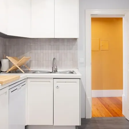 公寓 снеск Q,r-с0de First -,-3-bedroom With River View - Baixa